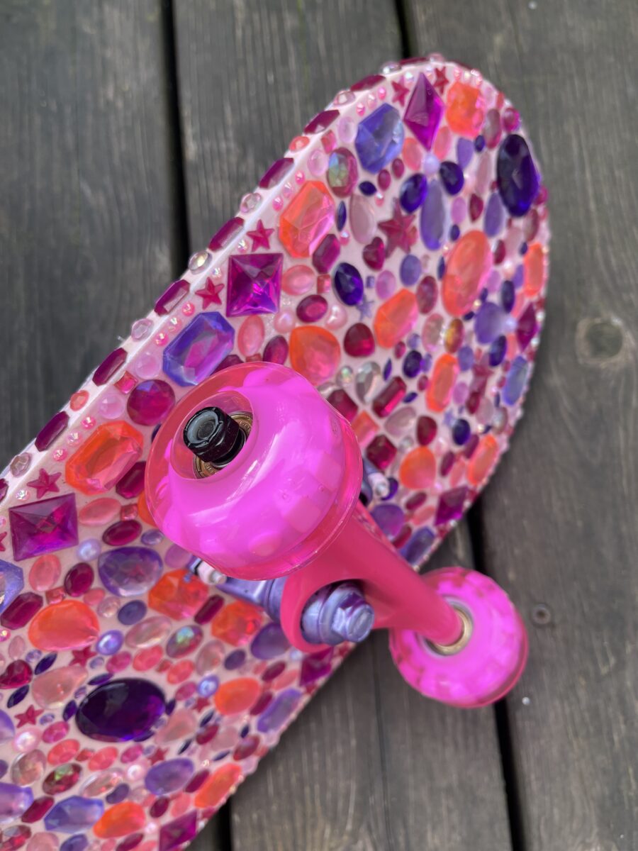 Unicorn Dream Skateboard Pastel Paradise Edition - Image 2